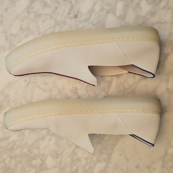 Rothy's x Evian Slides - Picture 2 of 7